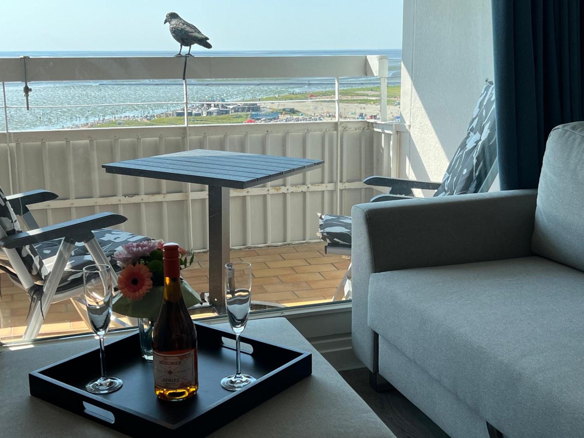 Sea View *